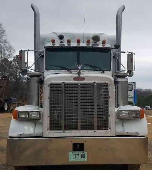 Peterbilt 379 (1995)