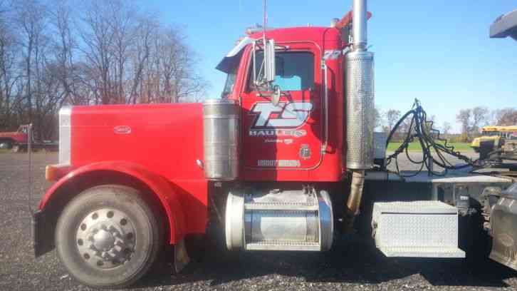 Peterbilt 379EXHD (1995)