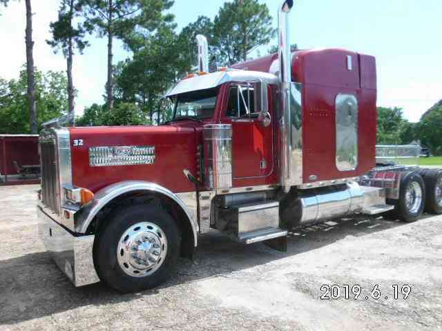 Peterbilt 379 (1995)