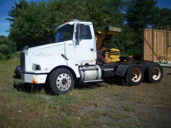 Volvo semi (1995)