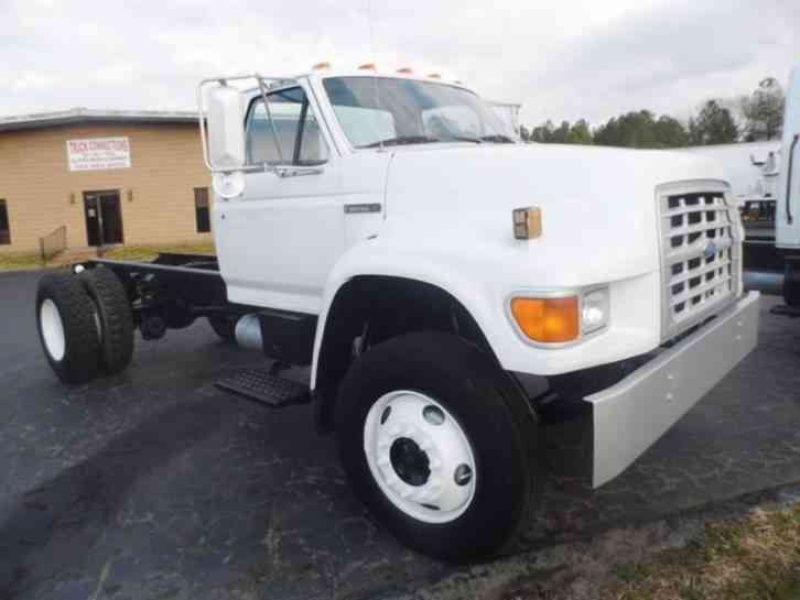 Ford F800 (1996)