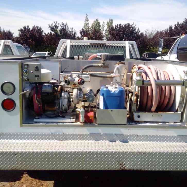 GMC 3500 4x4 Fire Patrol w/Pump (1996)