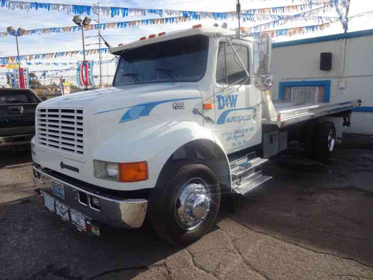 International 4700 (1996)