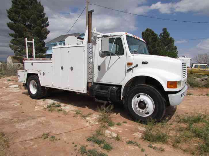 International 4900 (1996)