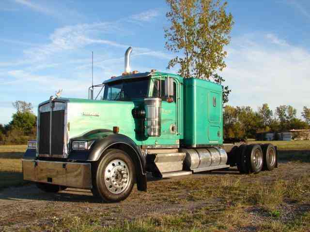 Kenworth W900l 1996 Sleeper Semi Trucks