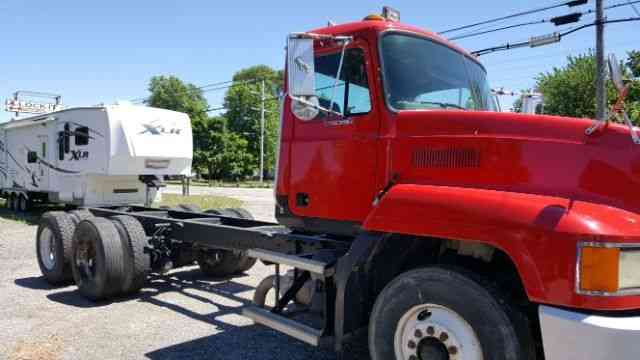 Mack CH613 (1996)