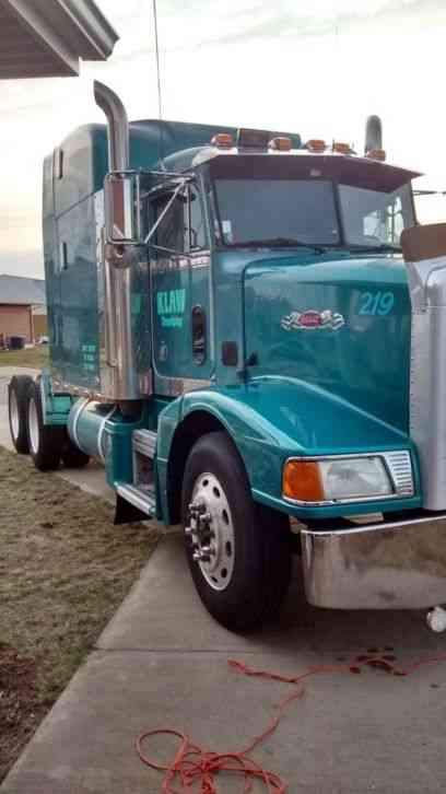 Peterbilt 377 (1996)