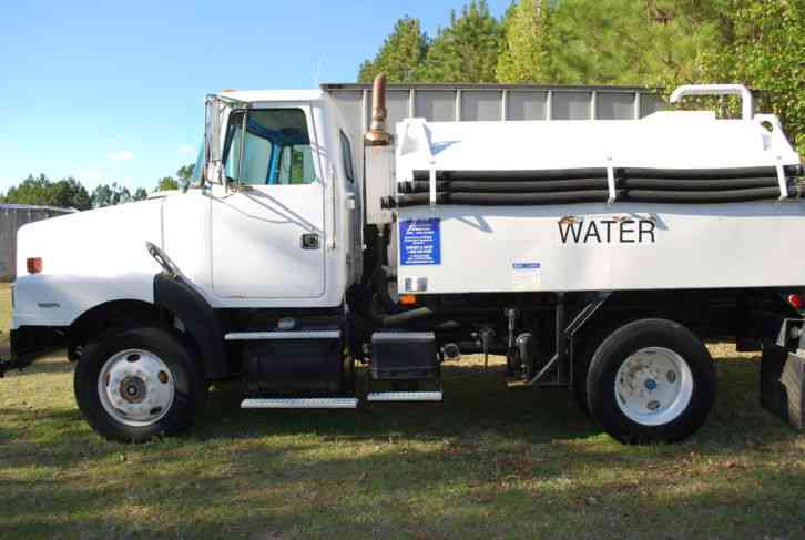 Volvo Water Truck (1996)