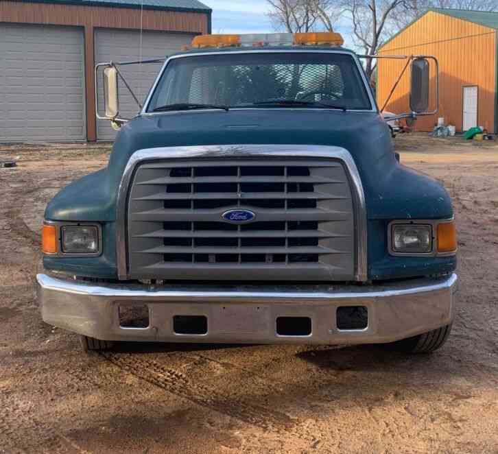 Ford F-800 (1997)
