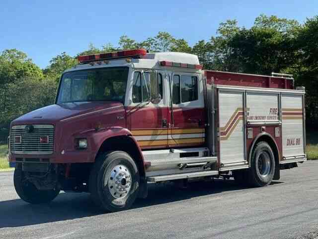 Freightliner FL106 Crew Cab Fire Pumper Truck Detroit Diesel (1997)