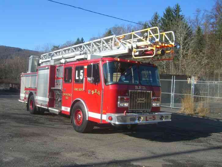 E-ONE QUINT 75' AERIAL LADDER FIRE TRUCK CUMMINS ENGINE HALE PUMP (1998)