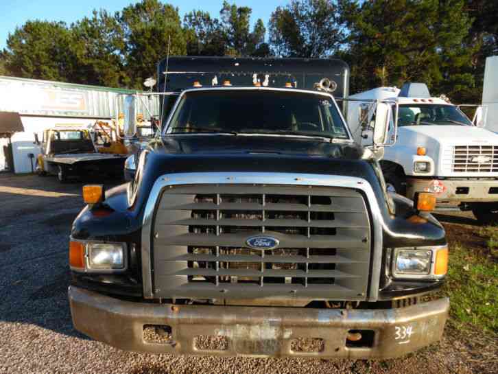 Ford F800 (1998) : Medium Trucks