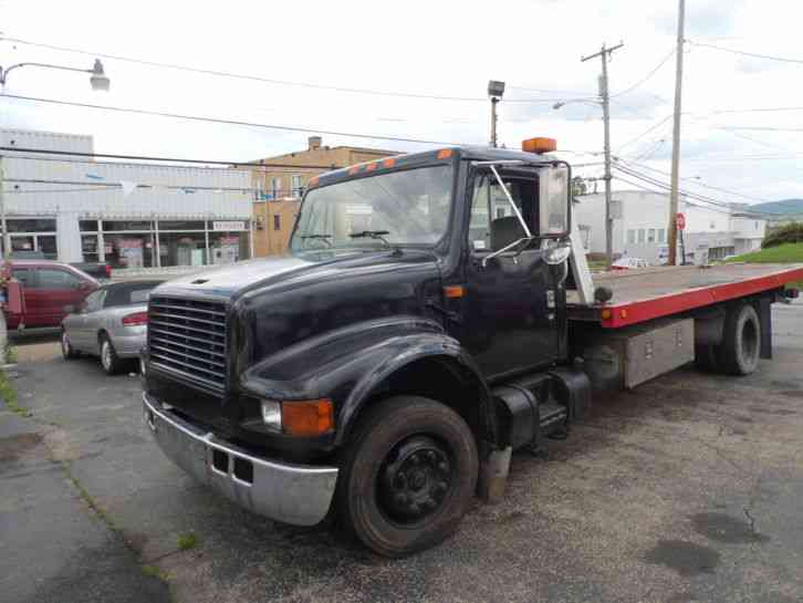 International 4700 (1998)