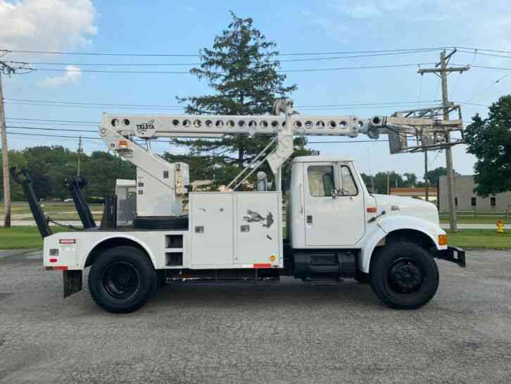 International 4900 (1998)