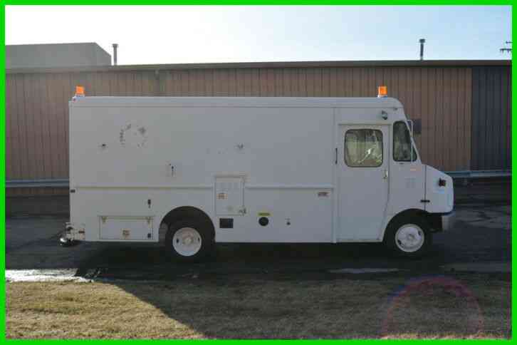 Freightliner MT45 (1999)