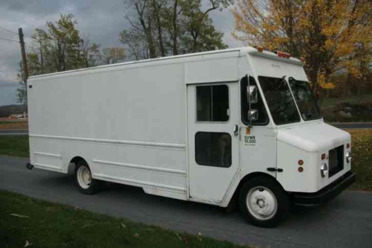 Freightliner Step Van (1999)