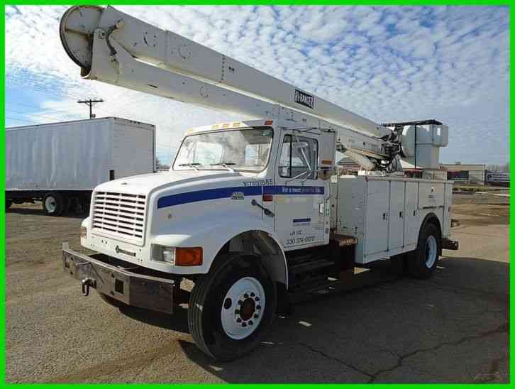 International 4700 (1999)