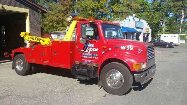 International 4900 (1999)