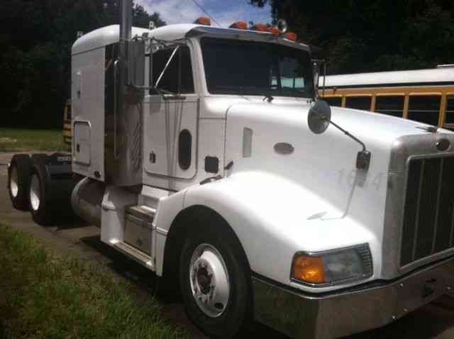 Peterbilt 377 (1999)