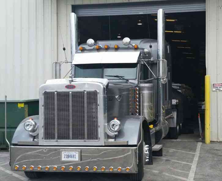 Peterbilt 379 (1999)