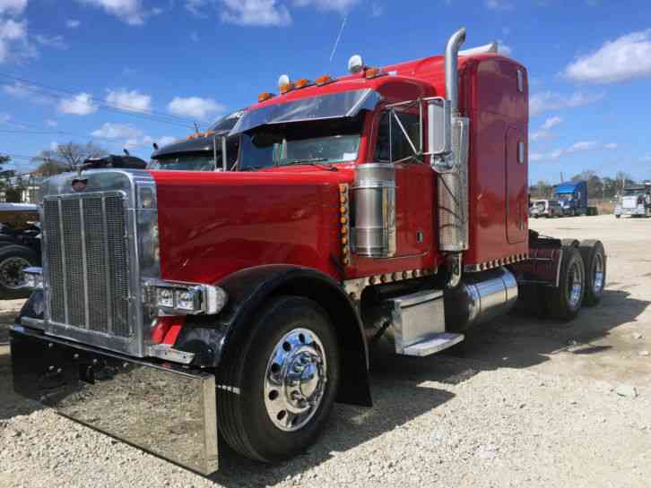 For sale is a beautiful Peterbilt 379 EXHD Extended hood. 