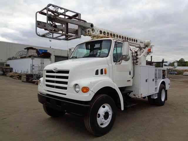 STERLING 7500 CABLE PLACING BUCKET BOOM TRUCK CAT DIESEL (1999)