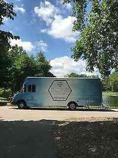 Workhorse P30 (1999)