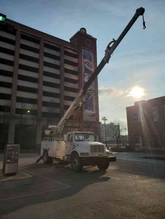 International 4900 (2000)