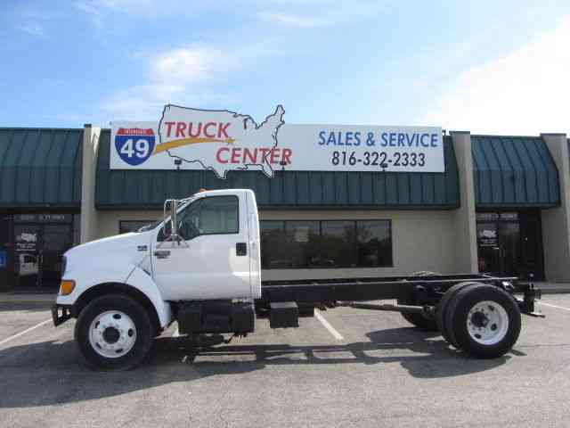 Ford F-650 (2000)