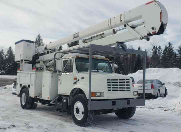 International 4700 BUCKET TRUCK (2000)