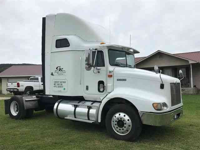 International 9200 (2000)