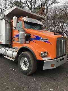 Kenworth T-800 (2000)