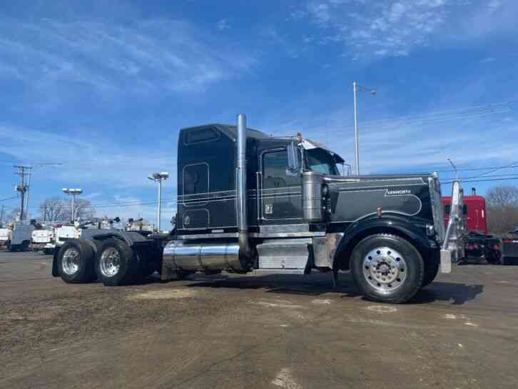 Kenworth W900 (2000)