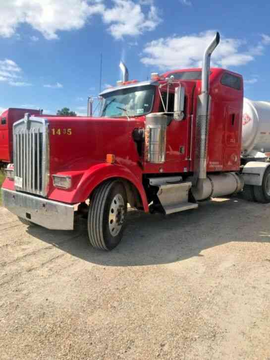 Kenworth W900L (2000)