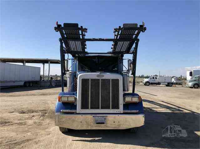 Peterbilt 379 (2000)