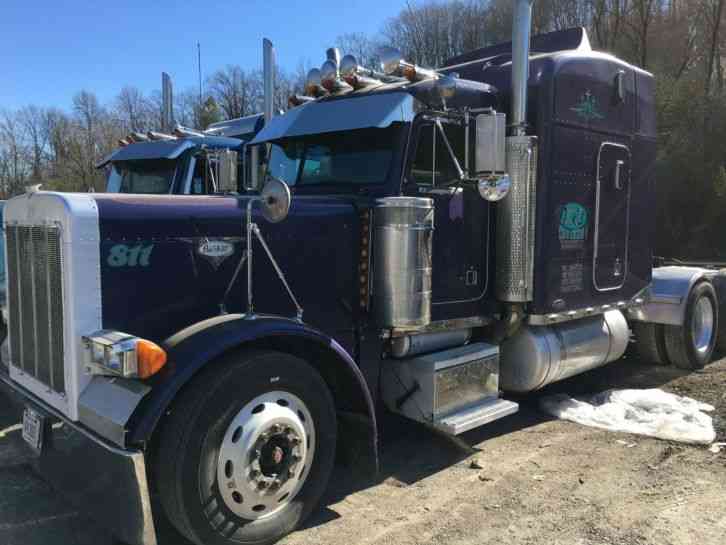 Peterbilt 379 (2000)