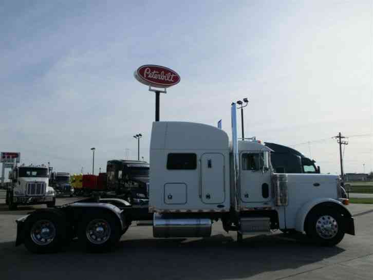 Peterbilt 379 (2000)