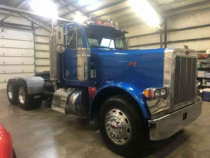 Peterbilt 379 (2000)