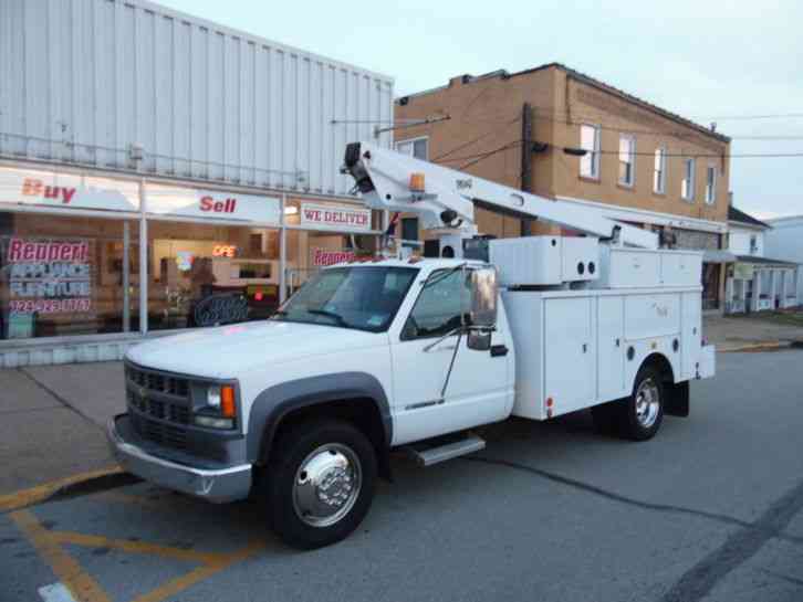 Chevrolet C-3500HD SERVICE BUCKET TELSTA BOOM TRUCK (2001)