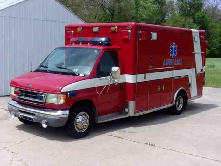 Ford FORD E-450 (2001)