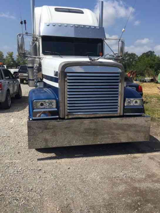Freightliner Classic XL 132 (2001)