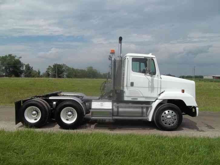 Freightliner FLS112 (2001)