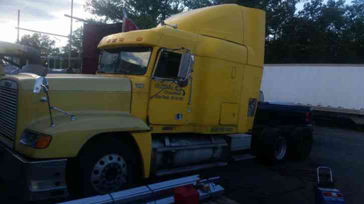 Freightliner FLD120 (2001)