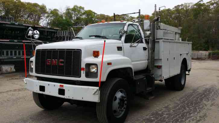 GMC C7500 RUNS AND DRIVES EXCELLENT (2001)