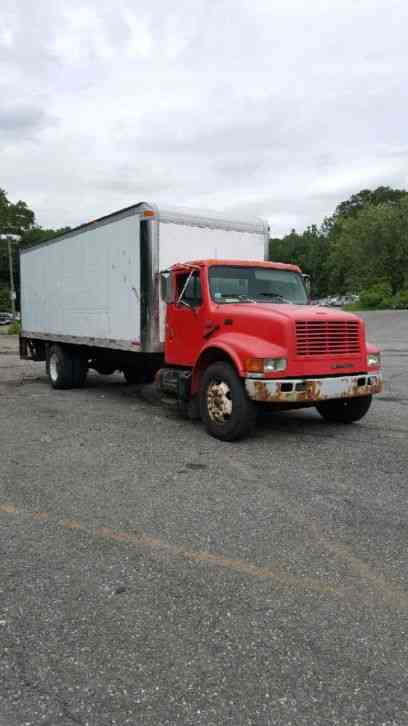 International 4700 (2001)