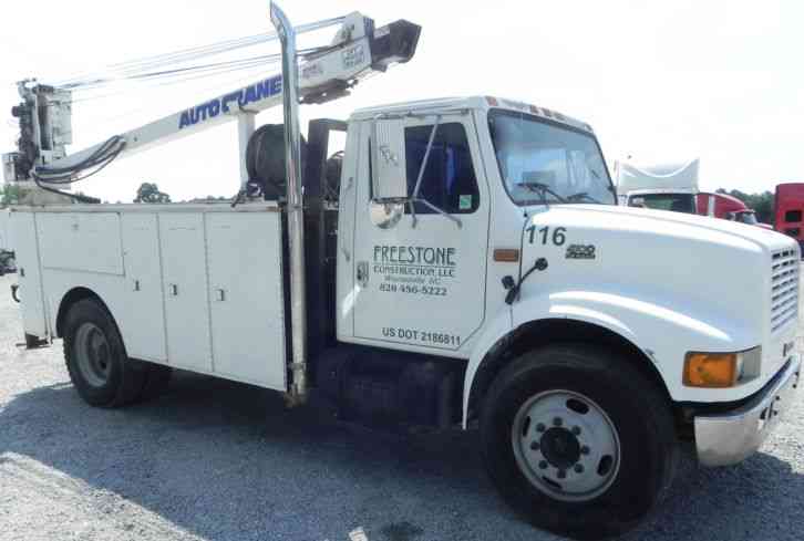 International 4700 (2001)