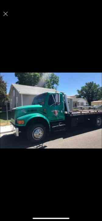 International 4700 (2001)