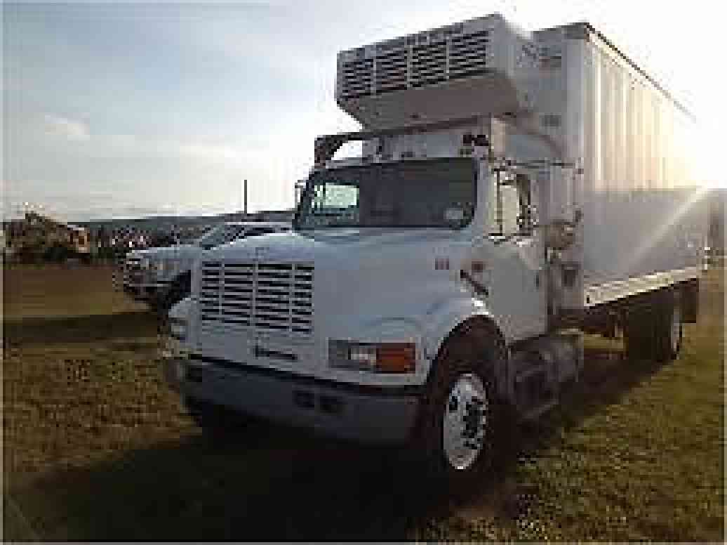 International 4700 (2001)