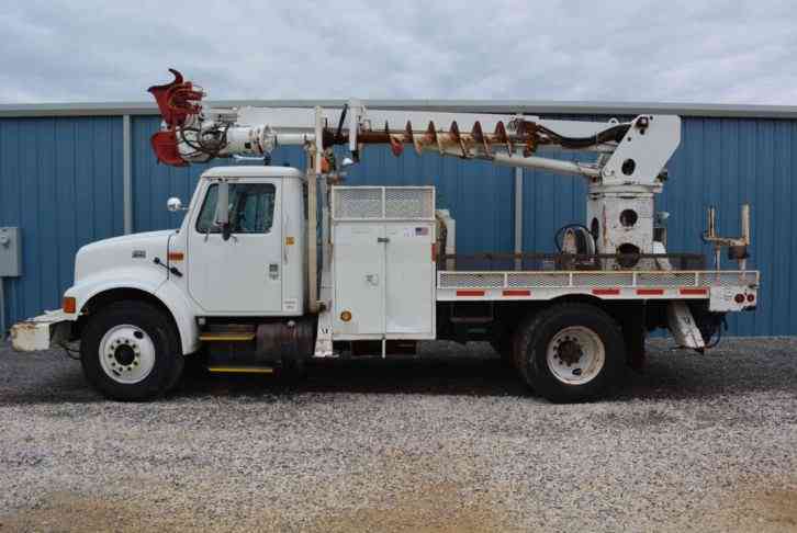 International 4900 (2001)