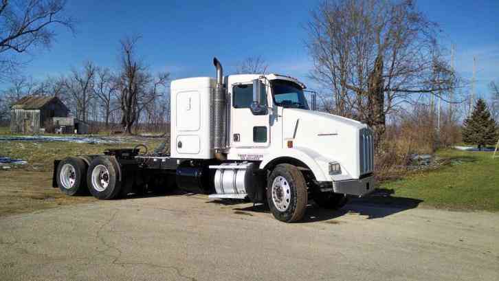 KENWORTH T800 (2001)